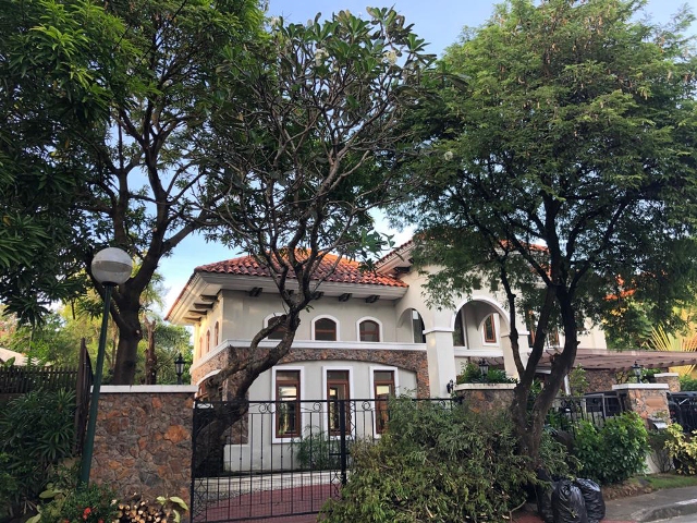 Ayala Alabang Asian Tropical House For Lease
